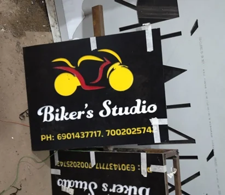 Electronics Black Wrist Watch